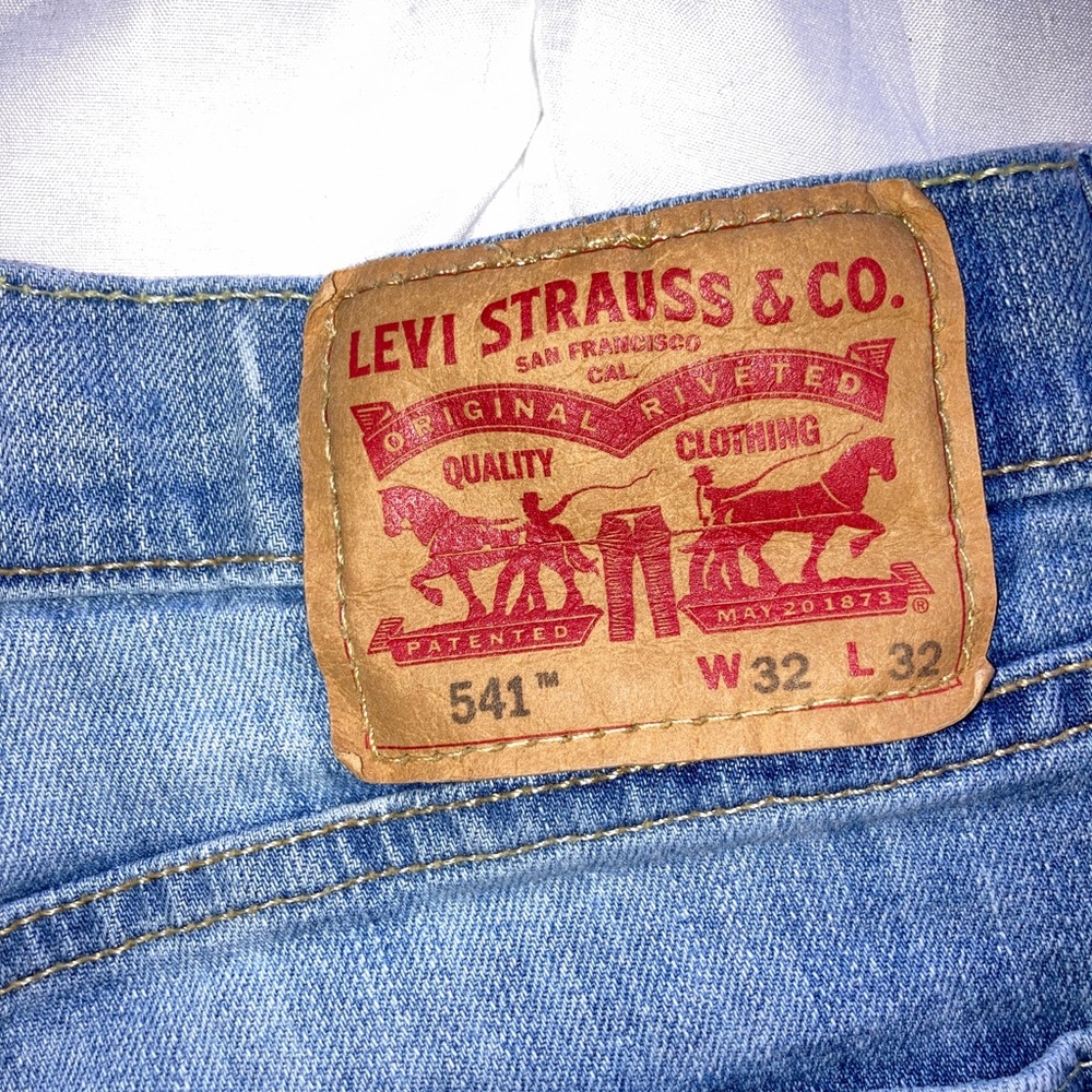 Vintage Levi’s 541 jeans size 32/32 Mens